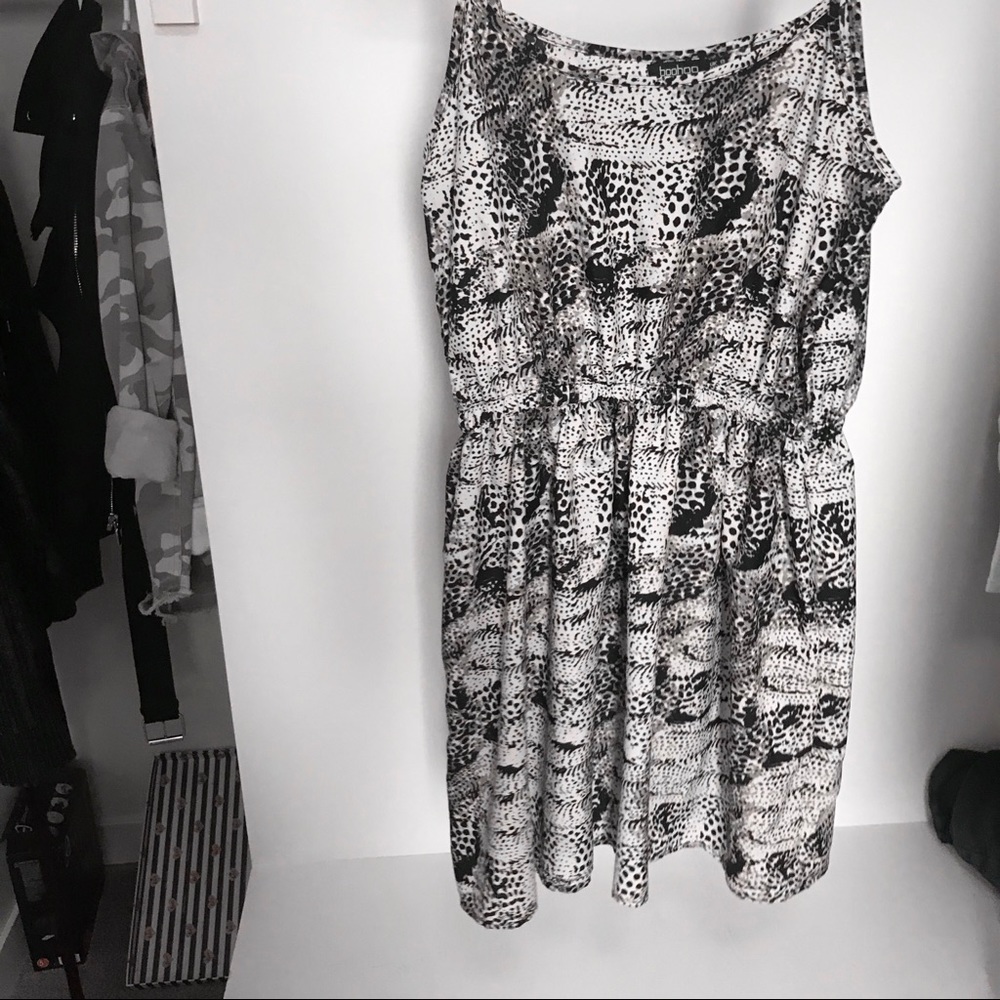 Boohoo Woman‘s dress Size 36/S